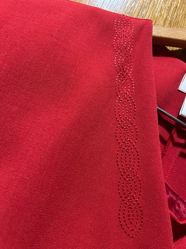 Traje falda señora rojo