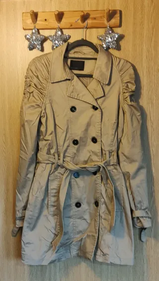 Gabardina beige mujer