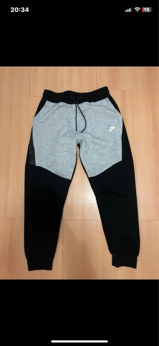 Conjunto Nike Tech Fleece Talla L