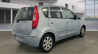 Mitsubishi Colt 2005