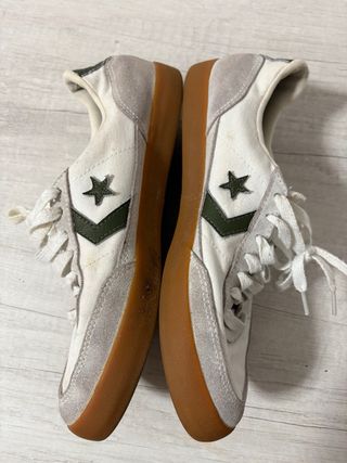 Zapatillas Converse Beige y Blancas unisex