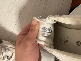 Zapatillas Converse Beige y Blancas unisex