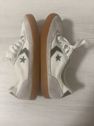 Zapatillas Converse Beige y Blancas unisex