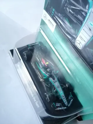 Mercedes-Amg Petronas Formula One Team (#44)