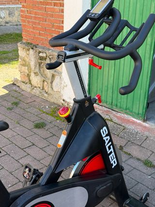 8 Bicicletas SALTER Indoor