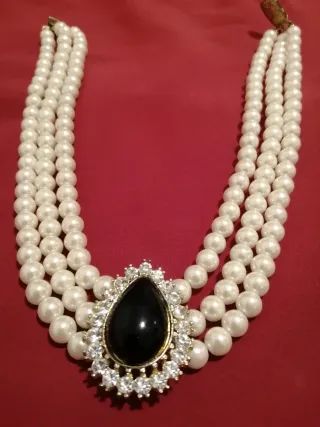 Gargantilla Perlas y Pedrería Estilo Años 80