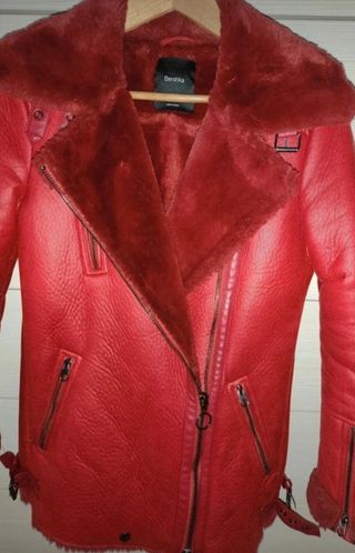 Cazadora doble faz Bershka roja
