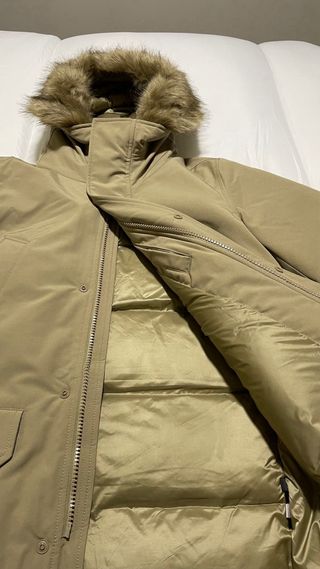 Parka Uniqlo híbrida plumas Talla S