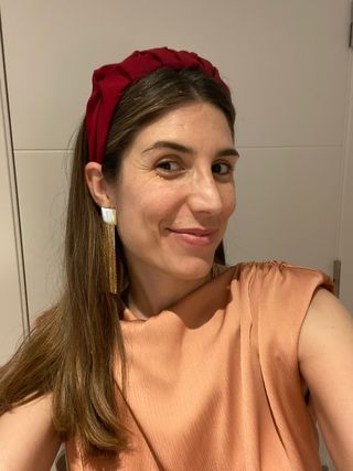 Vestido midi Cherubina modelo Pina salmón