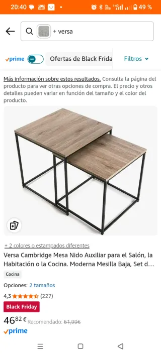 Tavoli ausiliari impilabili in legno e metallo