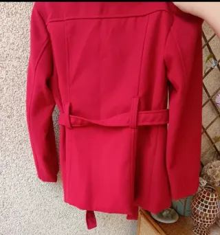 Abrigo mujer talla L rojo