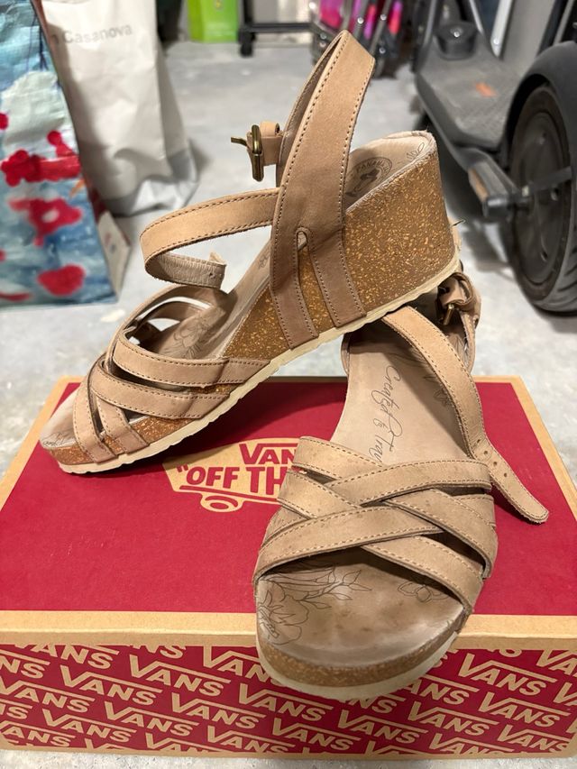 Sandalias cuña Panama Jack beige