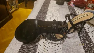 Sandalias Zara Tacon Tachuelas Talla 37