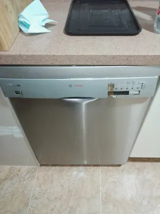 Lavavajillas Bosch "SIN CESTAS"