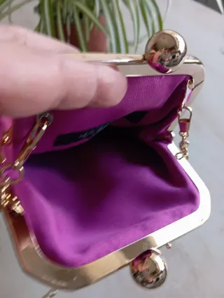 Zapatos de tacón multicolor con estampado floral