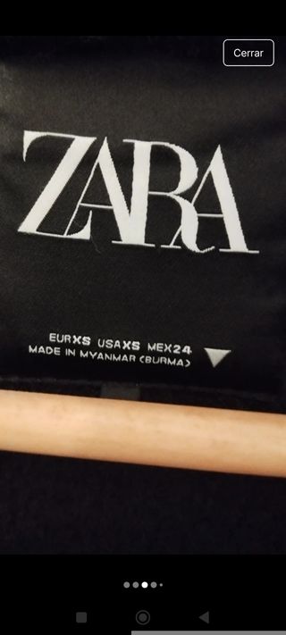 Cazadora bomber corta Zara negra