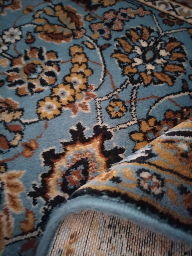 Tappeto di lana 100x100