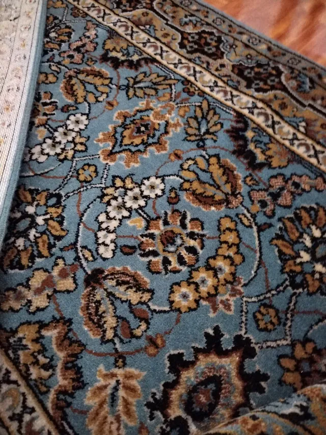 Tappeto di lana 100x100