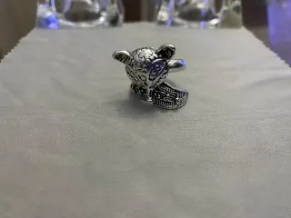 Anillo color plata Cabeza animales