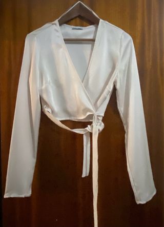 Camisa blanca cruzada manga larga