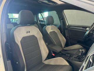 Volkswagen Golf 2.0 tsi r300 4motion DSG