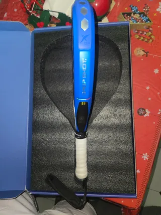 Pala de pádel Drop Shot Attack 2025