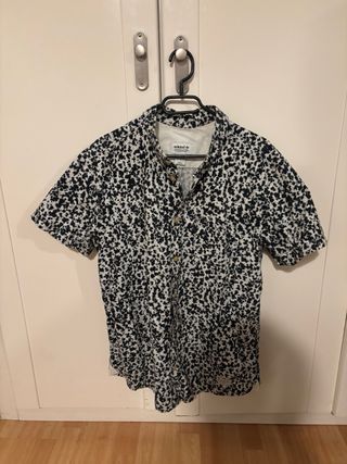 Camisa Adidas Talla L Estampado Blanco y Negro