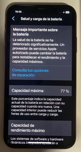 iPhone 11 (PRODUCT)RED 64GB