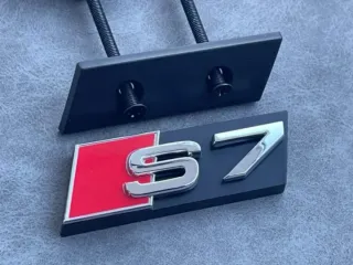 Audi S7 Logo Emblema de Parilla Calandra