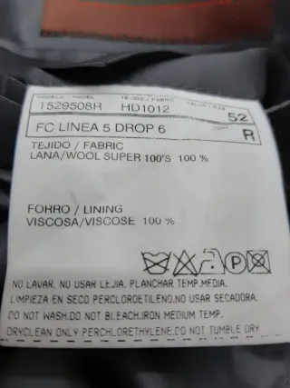 Americana de hombre gris a cuadros