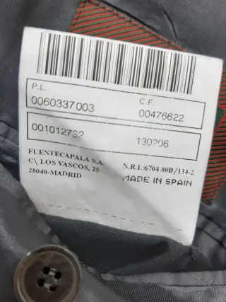 Americana de hombre gris a cuadros