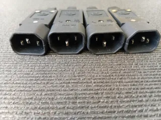 4 Clavijas Enchufes Macho CEE