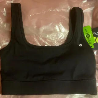 Top deportivo even odd