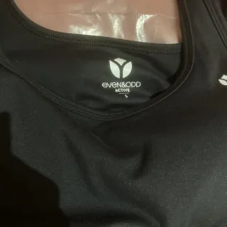 Top deportivo even odd