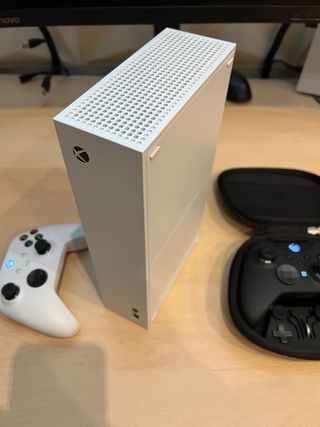 Xbox Series S + Mando Elite 2 + 1TB Seagate +Mando