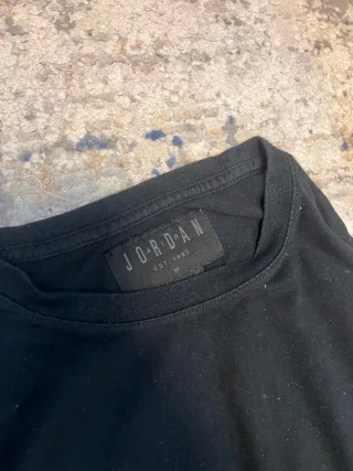 Camiseta Jordan Negra Manga Larga
