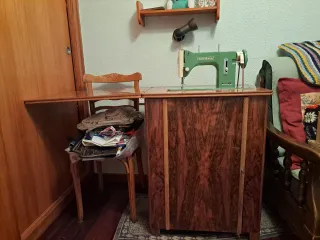 Máquina de Coser Wertheim.