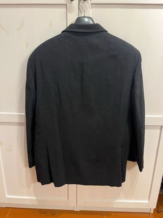 Traje Adolfo Domínguez Caballero