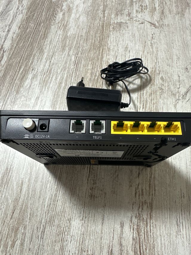 ONT Movistar Fibra Huawei HG8240H