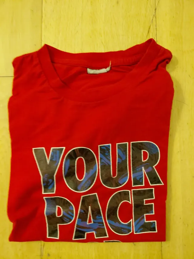 Lote 4 Camisetas Estampadas varias marcas