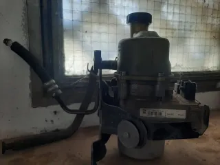 Bomba Dirección Renault Sandero Stepway 1.5 dci