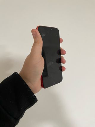 iPhone XR Rosso con segni d'uso