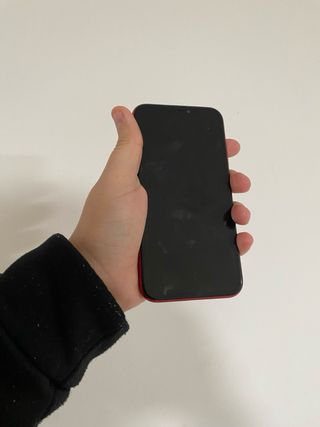 iPhone XR Rosso con segni d'uso