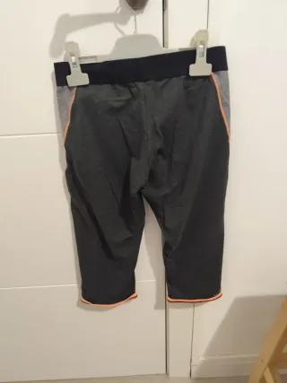 Mallas piratas mujer grises y naranjas