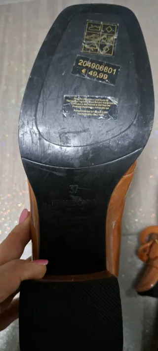 Mocassini Primadonna marroni con catena