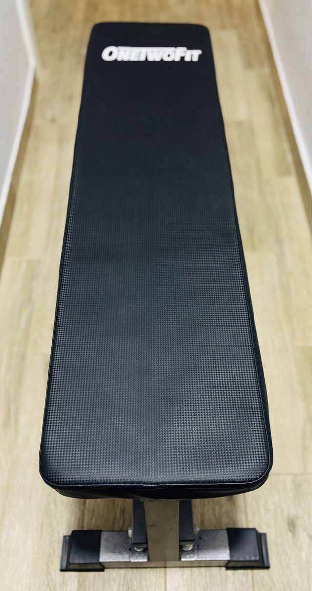 Banco recto musculación. Como nuevo.