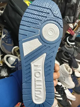 Zapatillas Louis Vuitton Azules y Blancas