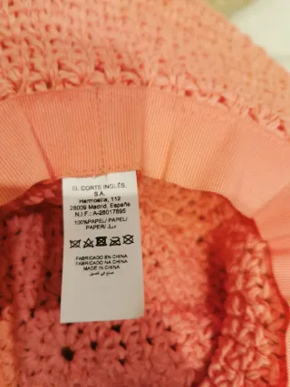 Sombrero de crochet para niña