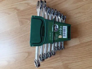 Set llaves fijas y estrella Parkside