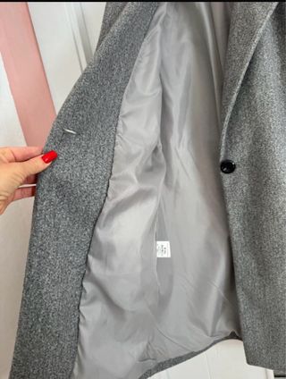 Chaqueta gabardina gris